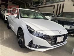 هیوندای ئەلەنترا